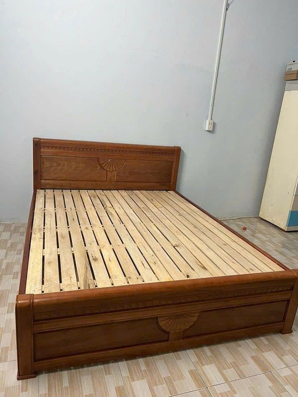 Giường Ngủ Xoan Đào Lá DK-G214